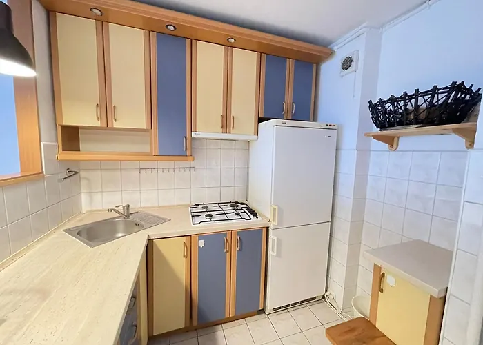 Yourapart Sliska * Warsaw